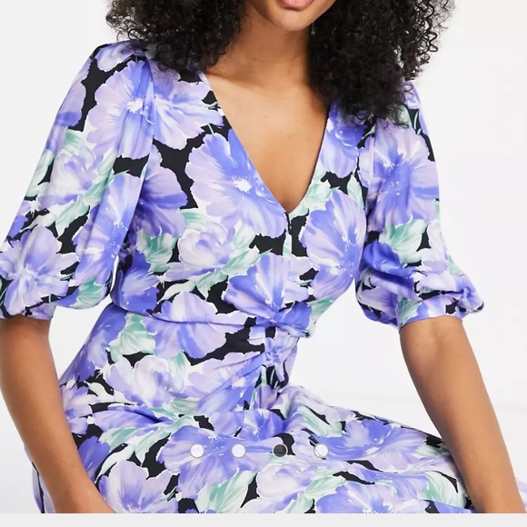 Gorgeous Mango Floral Dress - Picture 1 of 8